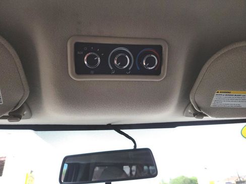 Used 2014 Chevrolet Express 3500 LT w/ LT Preferred Equipment Group image 17