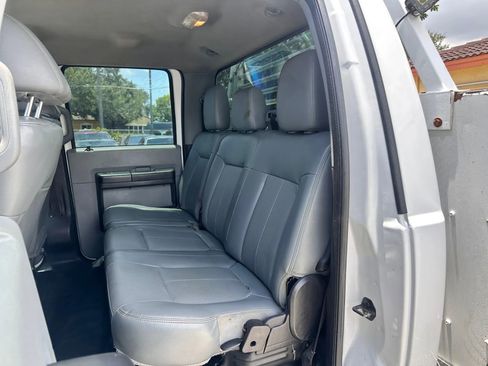 Used 2015 Ford F550 4x4 Crew Cab Super Duty image 15