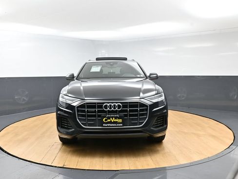 Used 2019 Audi Q8 Premium w/ Convenience Package AWD/4WD image 4