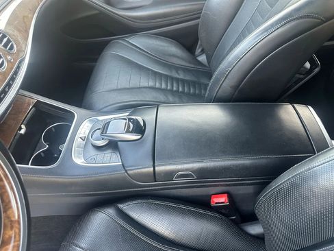 Used 2015 Mercedes-Benz S 550 4MATIC Sedan w/ Sport Package image 17