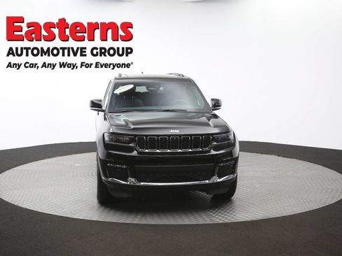 Used 2024 Jeep Grand Cherokee L Limited w/ Luxury Tech Group II AWD/4WD image 54