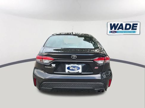 Used 2021 Toyota Corolla SE FWD image 6