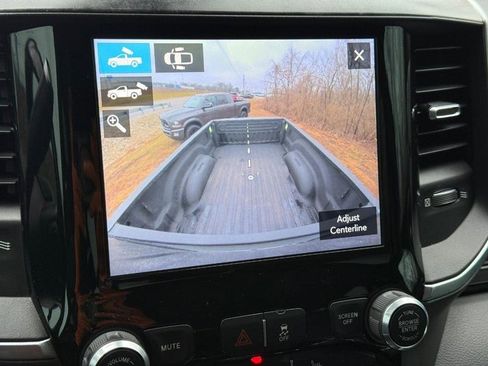 Used 2019 RAM 2500 Big Horn image 23