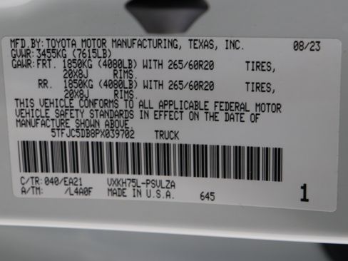 Used 2023 Toyota Tundra Limited AWD/4WD image 45