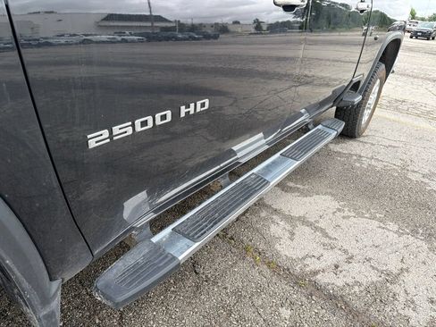 Used 2022 Chevrolet Silverado 2500 LTZ w/ Safety Package AWD/4WD image 8