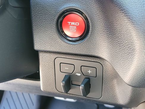 New 2026 Toyota Tundra SR5 AWD/4WD image 28