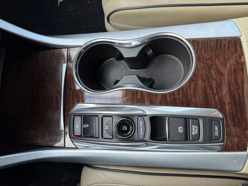 Used 2018 Acura TLX V6 SH-AWD w/ Technology Pkg image 43