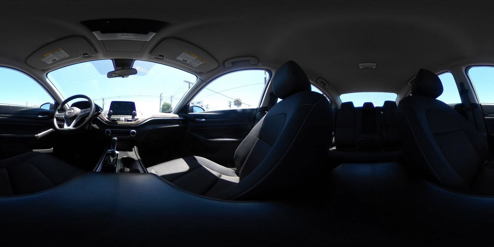 Used 2025 Nissan Altima 2.5 SV FWD image 42