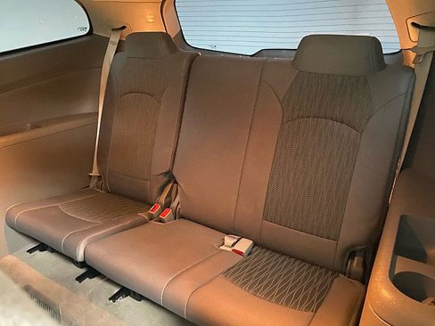 Used 2017 Chevrolet Traverse LS image 14