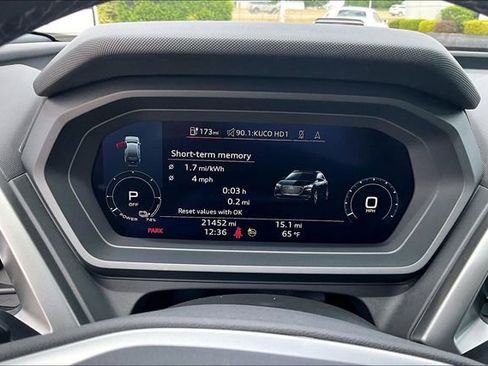 Used 2024 Audi Q4 e-tron Premium Plus w/ Premium Plus RWD image 22