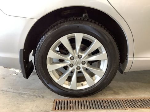 Used 2014 Toyota Venza XLE w/ XLE Premium Package AWD/4WD image 24