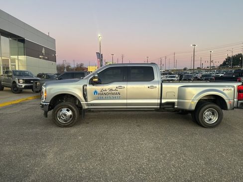 Used 2023 Ford F350 Lariat w/ Lariat Ultimate Package image 7