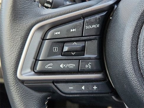 Certified 2025 Subaru Outback Premium w/ Popular Package #1A image 18