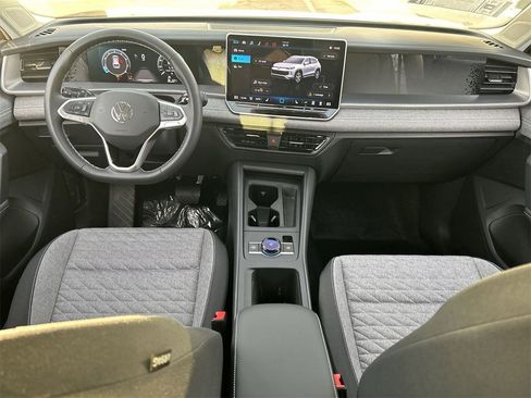 New 2026 Volkswagen Tiguan S image 11