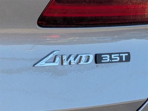 New 2025 Genesis GV80 3.5T Prestige image 12