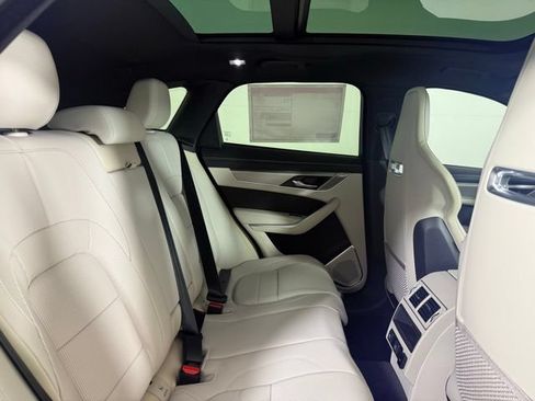 Certified 2026 Jaguar F-PACE R-Dynamic S AWD/4WD image 27