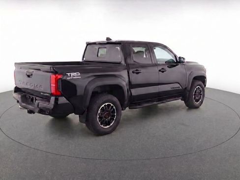 Used 2025 Toyota Tacoma TRD Off-Road w/ TRD Off Road Upgrade Package image 8