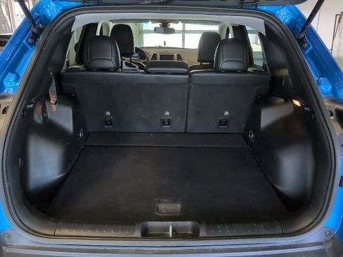 Used 2021 Jeep Cherokee Trailhawk w/ Trailer Tow Group AWD/4WD image 30
