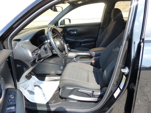 Used 2024 Honda HR-V Sport image 19