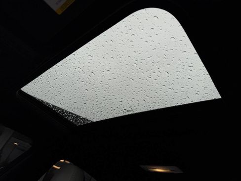 Used 2015 BMW M3 image 40