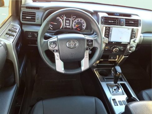 Used 2024 Toyota 4Runner TRD Sport w/ Technology Package AWD/4WD image 13