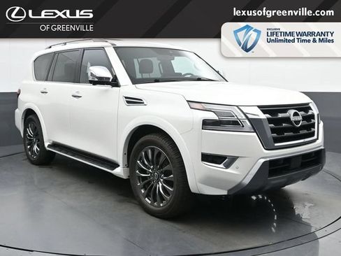 Used 2024 Nissan Armada Platinum w/ Captain's Chairs Package RWD image 2