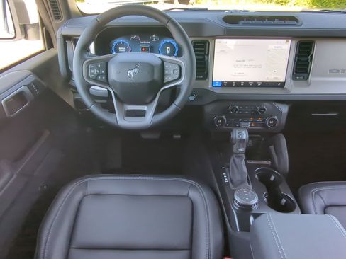 New 2026 Ford Bronco Outer Banks image 14