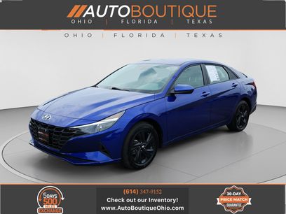 Used 2023 Hyundai Elantra SEL w/ Cargo Package