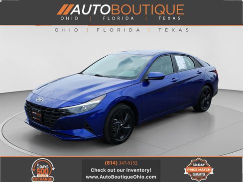 Used 2023 Hyundai Elantra SEL w/ Cargo Package FWD image 1