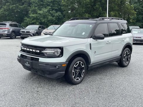 Used 2022 Ford Bronco Sport Outer Banks w/ Tech Package AWD/4WD image 3