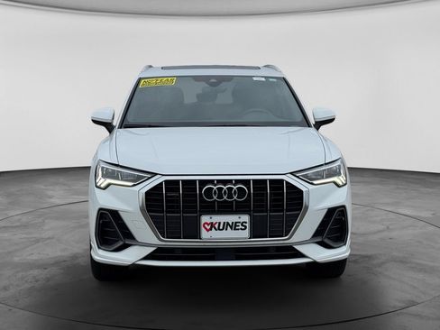 Used 2025 Audi Q3 2.0T Premium AWD/4WD image 2