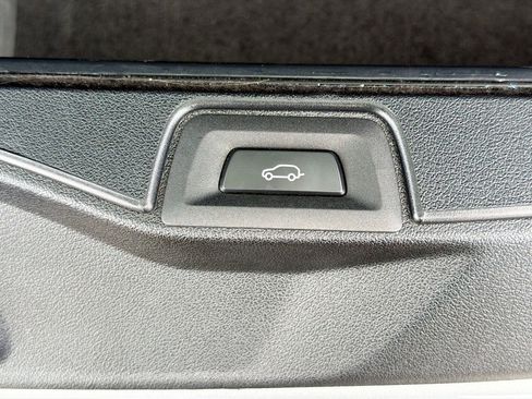 Used 2025 BMW X5 xDrive40i image 43