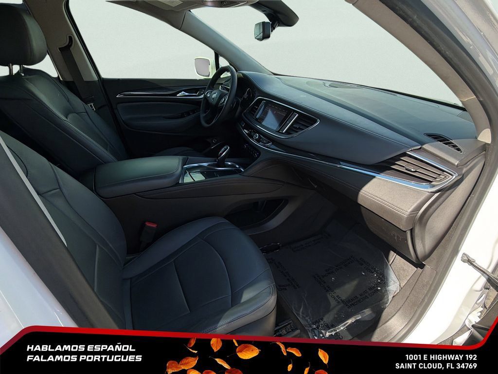 Used 2020 Buick Enclave Essence FWD image 29