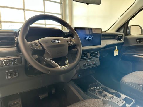 New 2025 Ford Maverick XLT w/ XLT Luxury Package AWD/4WD image 42