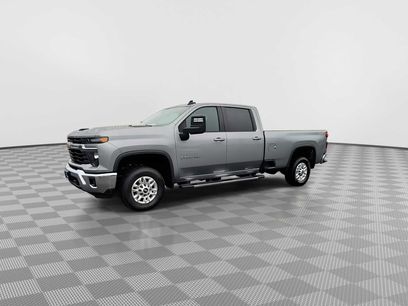 Used 2025 Chevrolet Silverado 2500 LT w/ Convenience Package