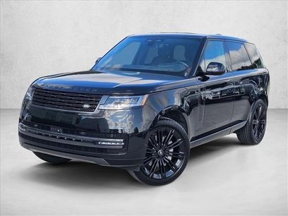 Used 2025 Land Rover Range Rover SE