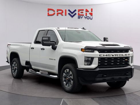 Used 2023 Chevrolet Silverado 2500 Custom w/ Gooseneck/5TH Wheel Package AWD/4WD image 8