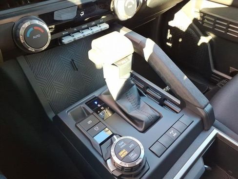 New 2026 Toyota Tacoma TRD Off-Road AWD/4WD image 13