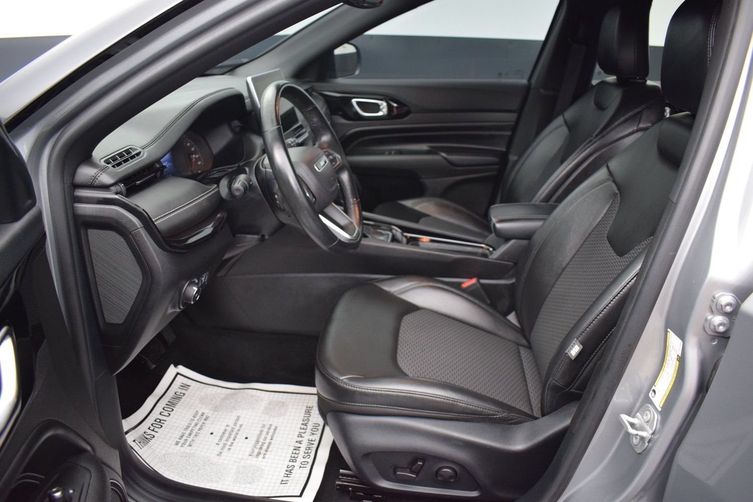 Used 2022 Jeep Compass Latitude w/ Convenience Group FWD image 15
