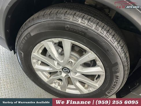 Used 2019 Nissan Rogue SV AWD/4WD image 33