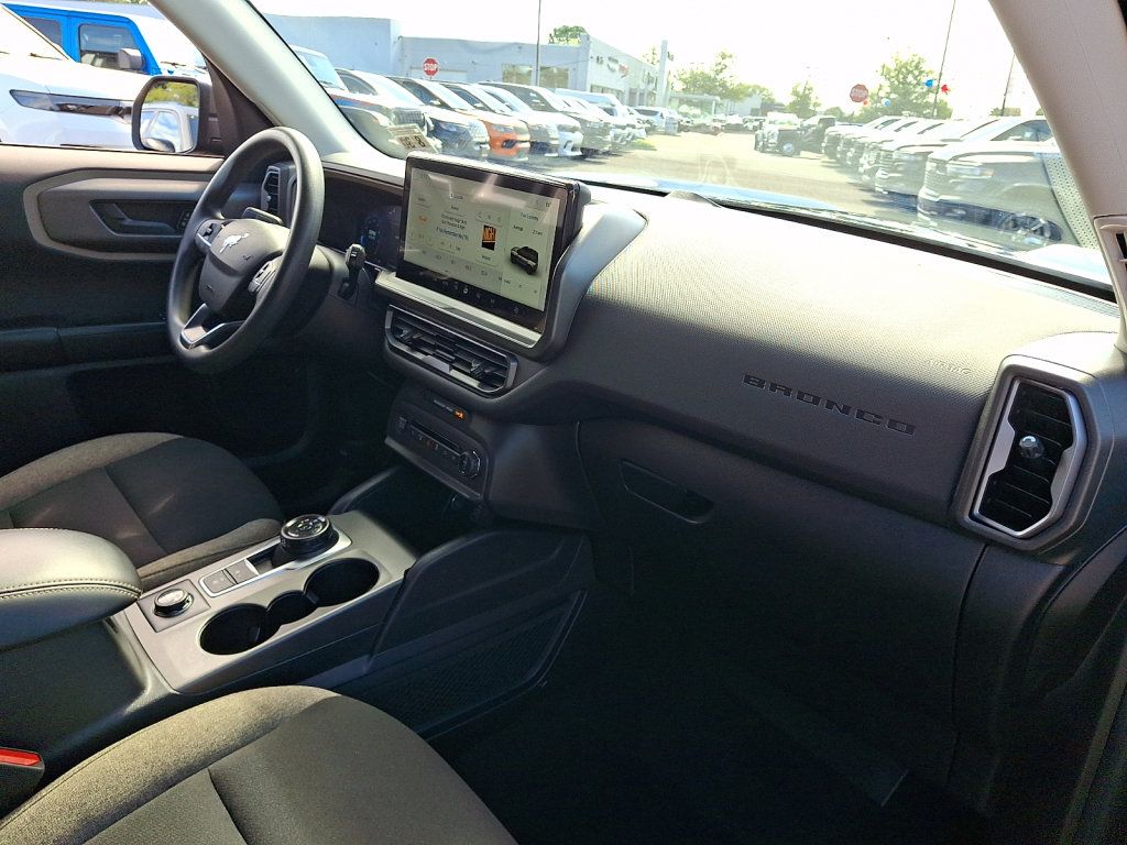 Used 2025 Ford Bronco Sport Big Bend AWD/4WD image 11