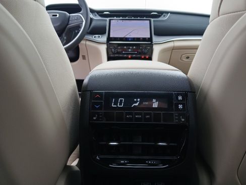 New 2025 Jeep Grand Cherokee L Limited w/ Luxury Tech Group II image 50