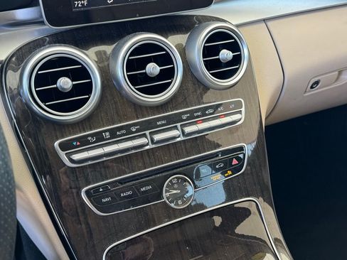 Used 2018 Mercedes-Benz C 300 Sedan image 30