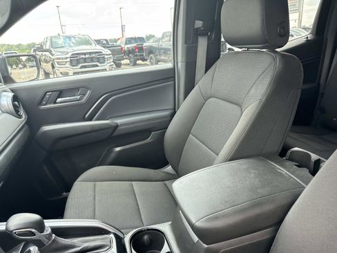 Used 2023 Chevrolet Colorado LT image 15