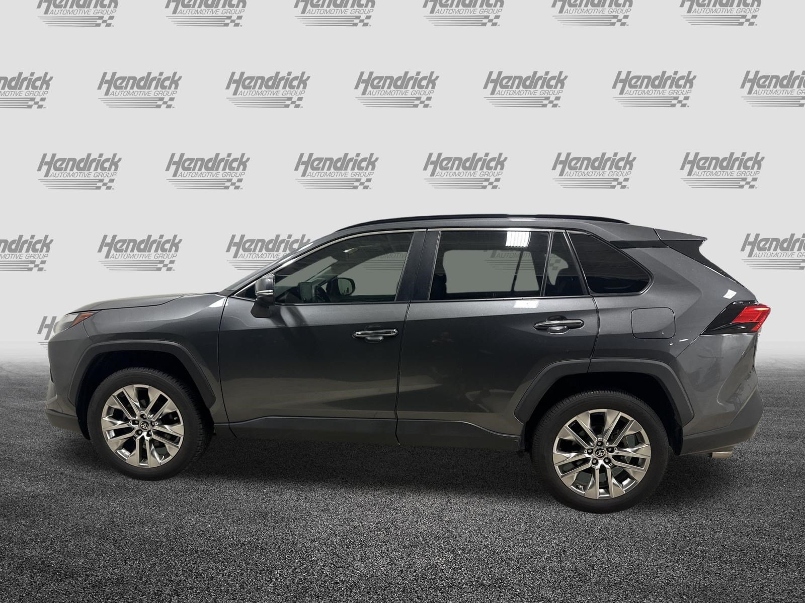 Used 2022 Toyota RAV4 Limited w/ Limited Grade Weather Package AWD/4WD image 7