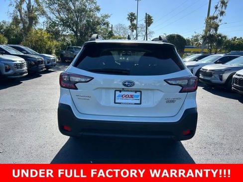 Used 2025 Subaru Outback Premium image 5