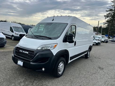 Used 2025 RAM ProMaster 3500 w/ Convenience Group image 1