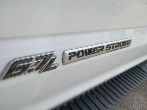 Used 2021 Ford F250 XLT AWD/4WD image 12