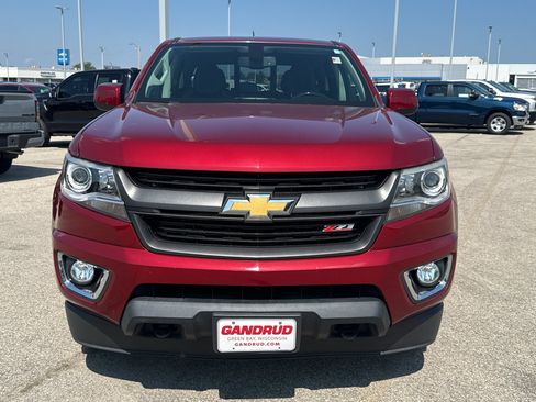 Used 2018 Chevrolet Colorado Z71 AWD/4WD image 3