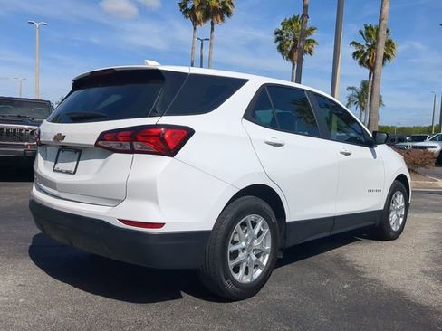 Used 2022 Chevrolet Equinox LS image 5